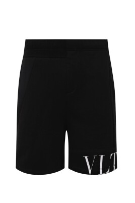 black-bermuda-shorts-stylish-comfortable