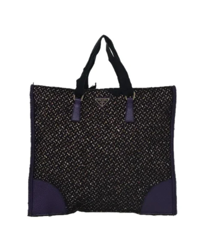pre-owned-laine-sacs-main