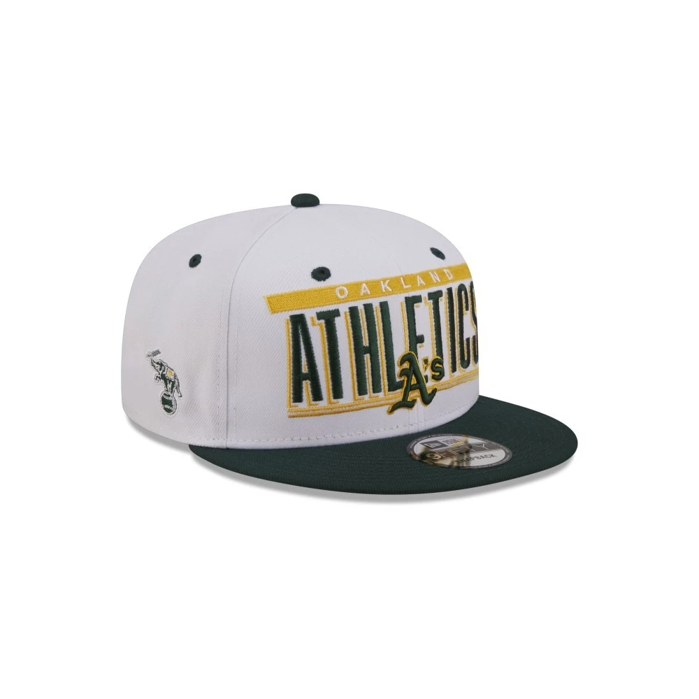 new era Witte Athletics Retro Title Pet White Heren