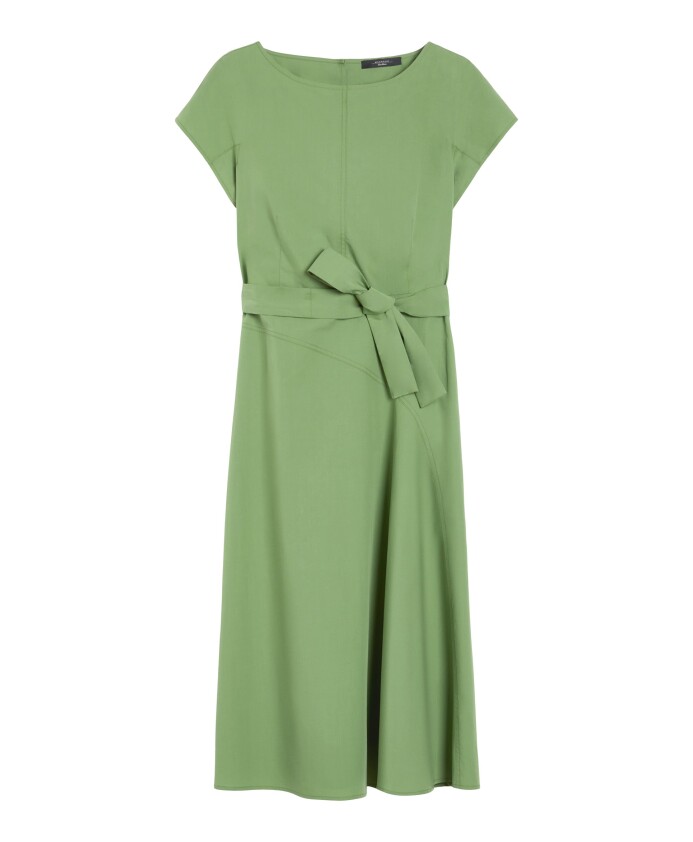 groene-midi-jurk-met-boothals