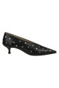 chaussures-a-talons-chatons-en-cuir-noir-avec-clous