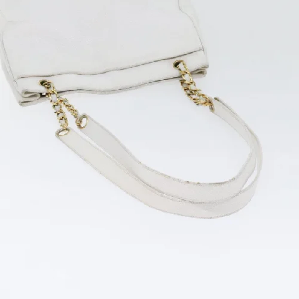 Chanel Vintage Pre-owned Leather shoulder-bags White Dames