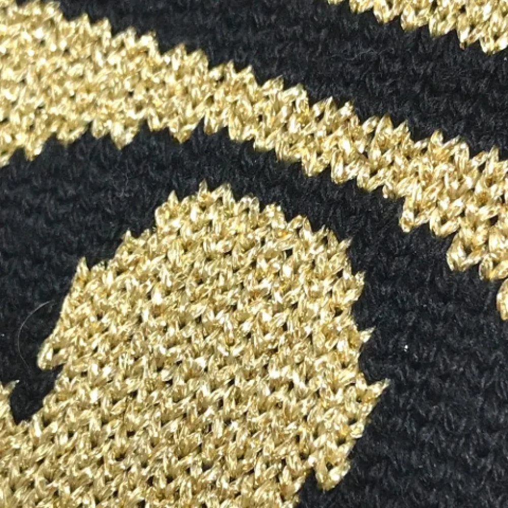 Louis Vuitton Vintage Pre-owned Wool scarves Brown Dames