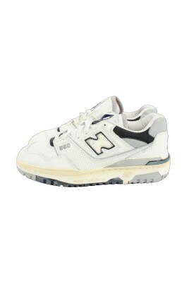 womens-white-black-sneakers