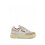 sneakers-blanches-avec-accents-beige-et-rose
