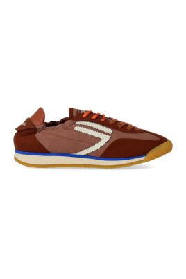 burgundy-caramel-sneaker-med-suede-inserts