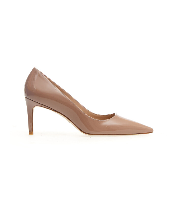 nude-patent-leather-pumps