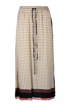 straight-skirt-with-side-slits