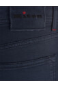 slim-fit-jeans