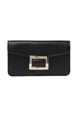 luxury-buckle-closure-wallet