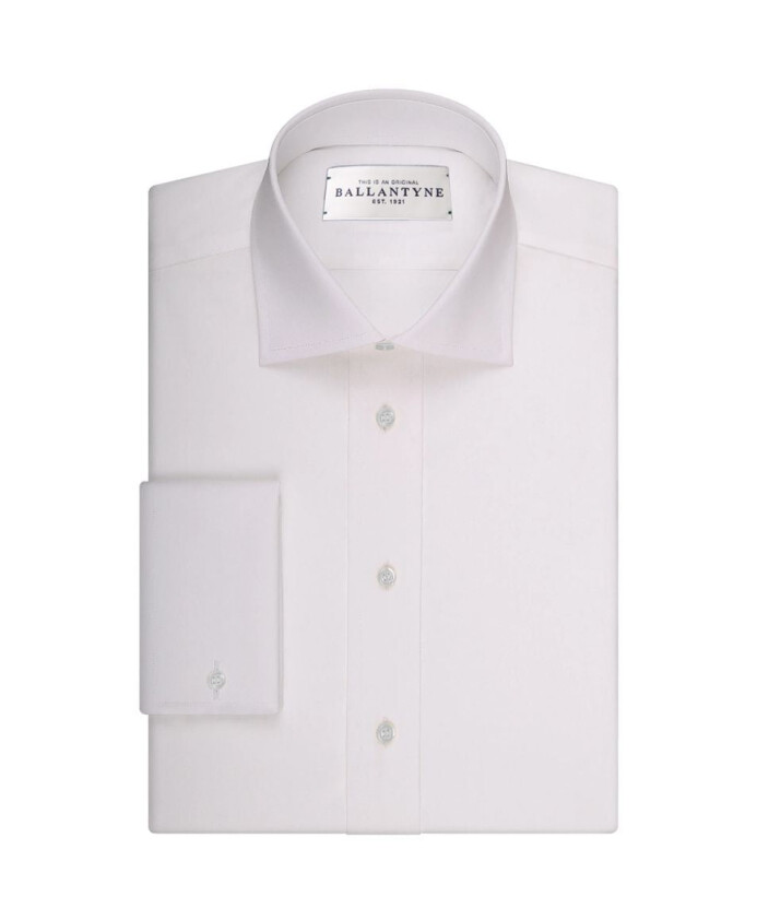 chemise-blanche-en-coton-a-col-ouvert