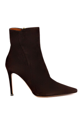 brown-suede-ankle-boots-with-pointed-toe