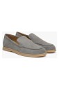 gra-loafers-for-man-tillverkade-av-akta-italienskt-nubuck