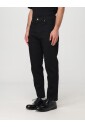moderne-zwarte-jeans