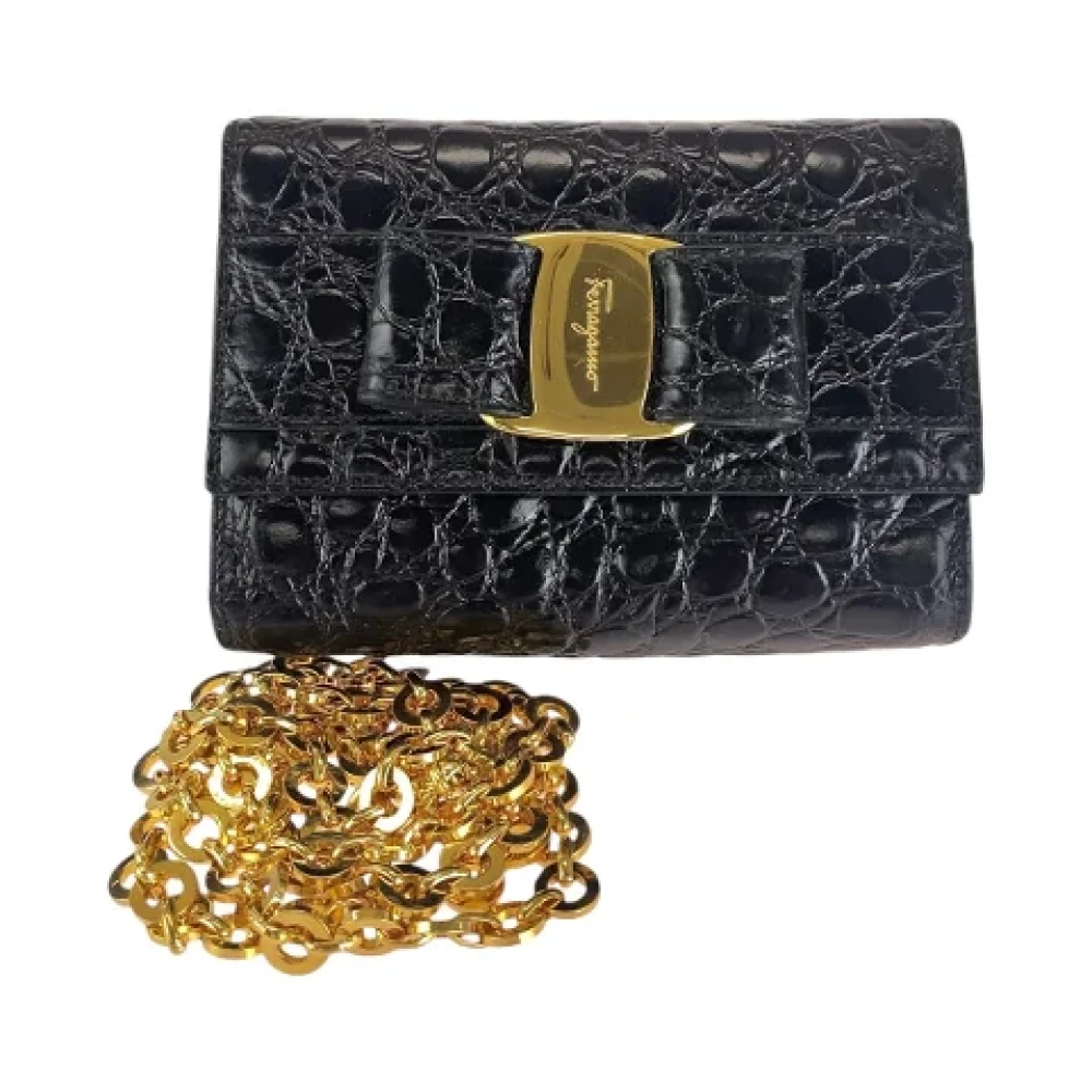 Salvatore Ferragamo Pre-owned Leather shoulder-bags Black Dames
