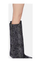 botte-tube-en-cuir-imprime-python