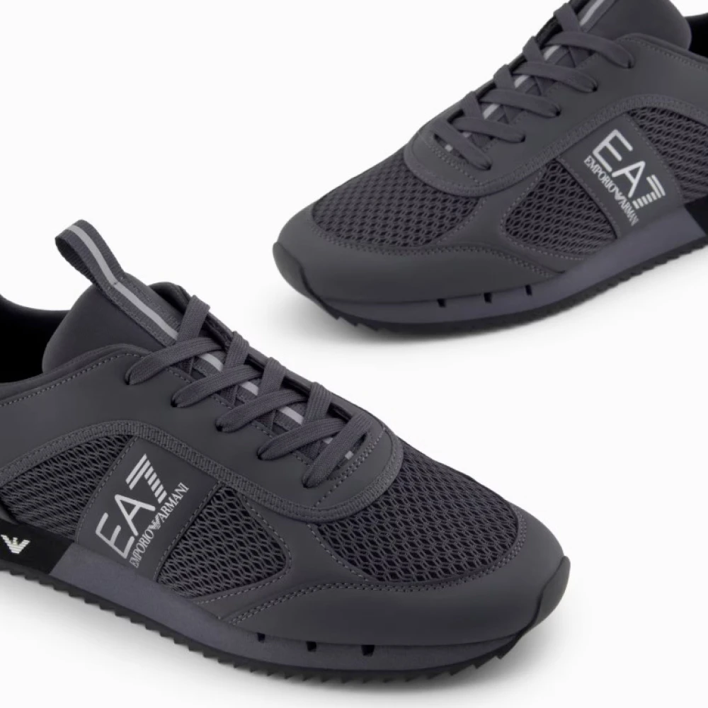 Emporio Armani EA7 Zwarte Sneakers met Reflecterende Details Black Heren