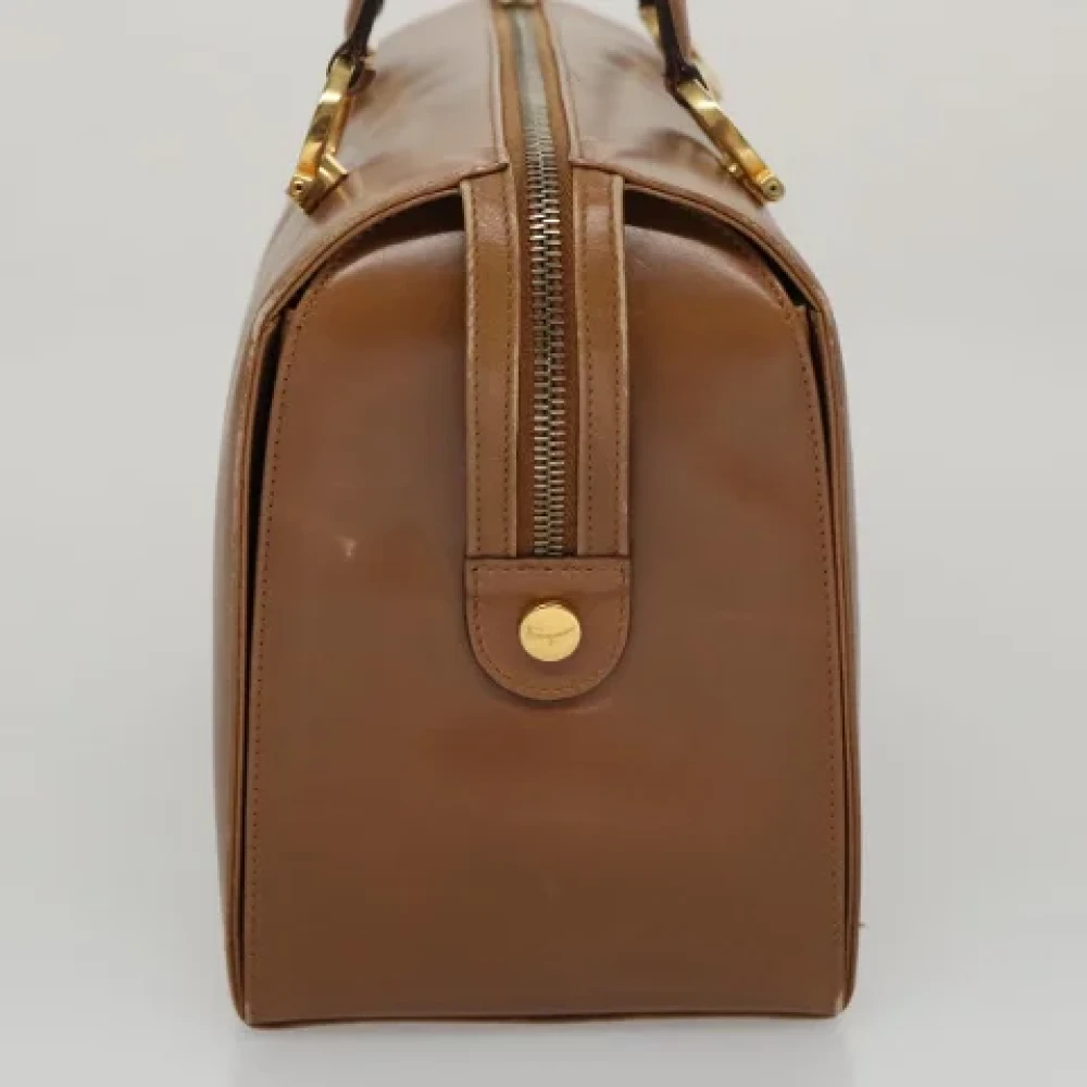 Salvatore Ferragamo Pre-owned Leather handbags Beige Dames