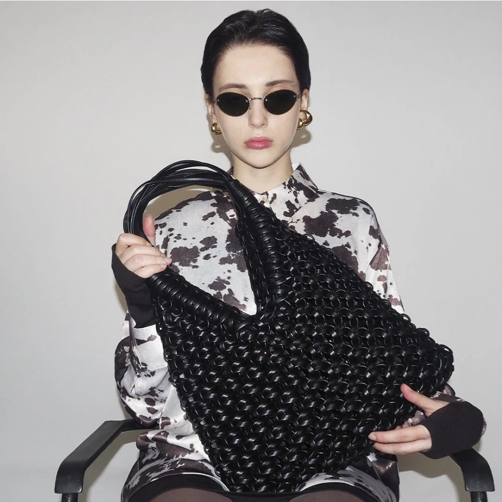 Hibourama Vannifique Plain BIG Black Dames