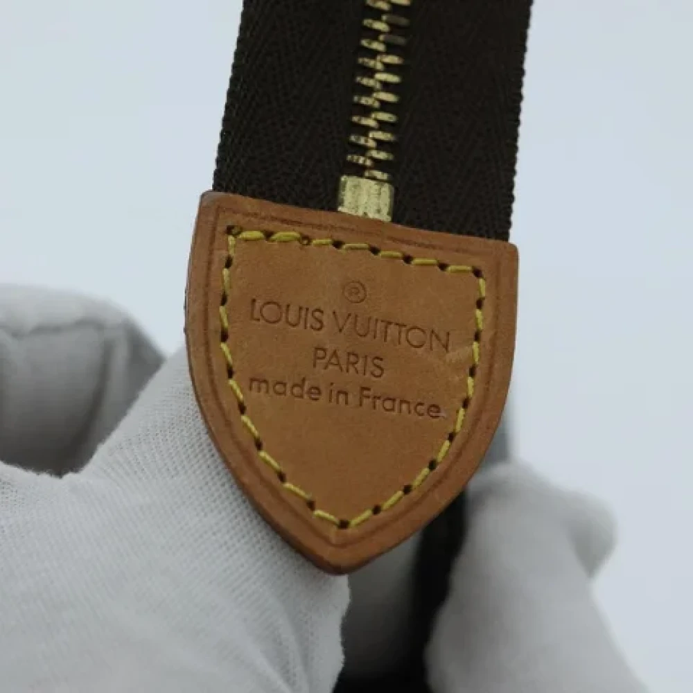 Louis Vuitton Vintage Pre-owned Canvas pouches Brown Dames