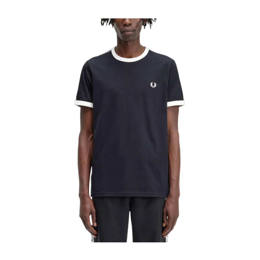 Tops > T-Shirts - - Fred Perry - Modalova