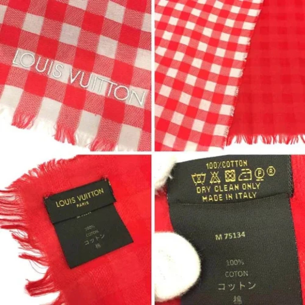 Louis Vuitton Vintage Pre-owned Silk scarves Red Dames