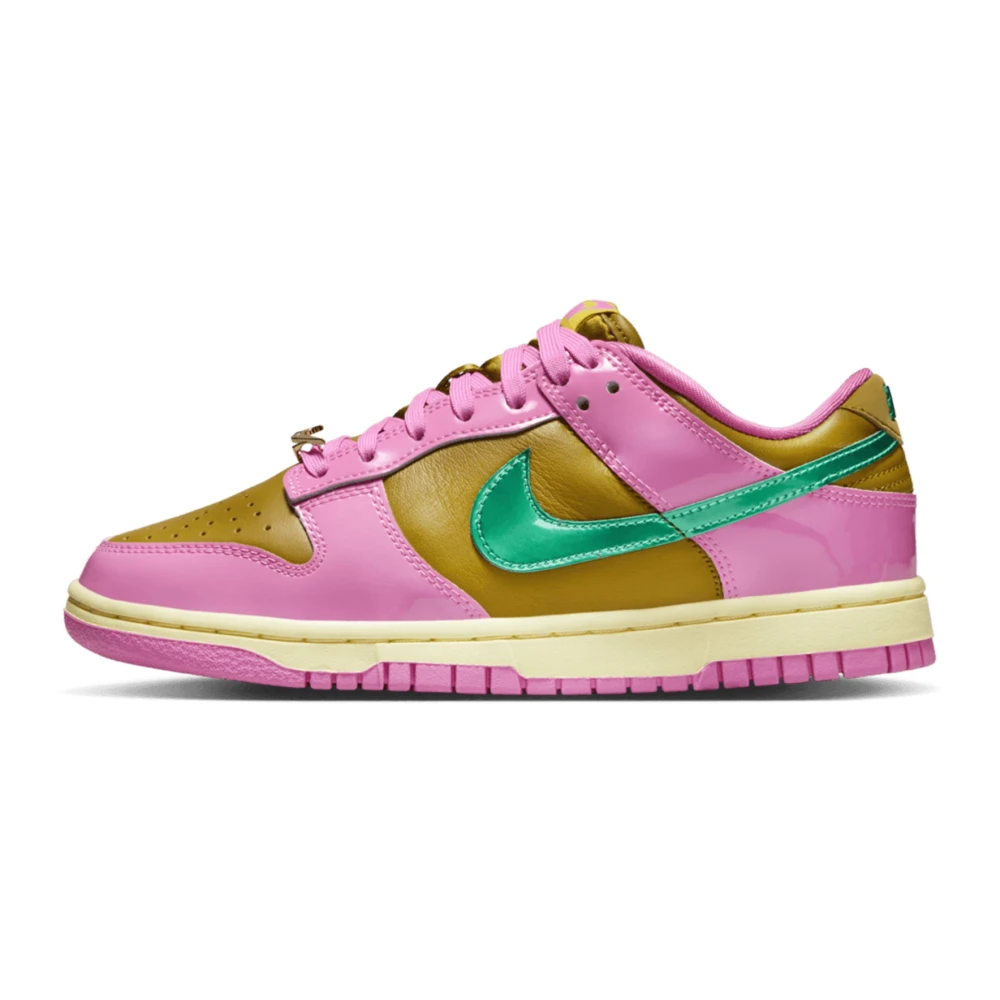 Nike Playful Pink Dunk Low x Parris Goebel Multicolor, Dam