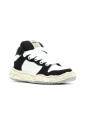 black-canvas-low-top-sneaker