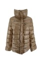 manteau-bouffant-camel-avec-crochet
