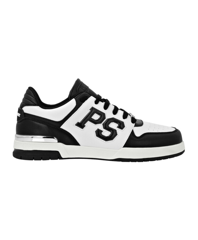 stylish-sneakers-for-active-lifestyle