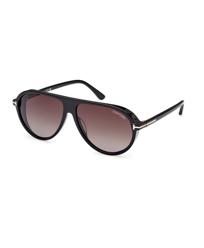 collection-audacieuse-de-lunettes-de-soleil-carrees