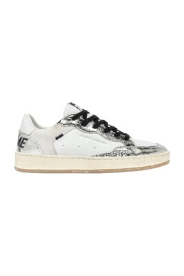 chelsea-sneakers