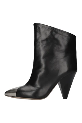 Pointy Metal ST