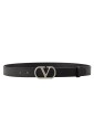 black-leather-vlogo-belt