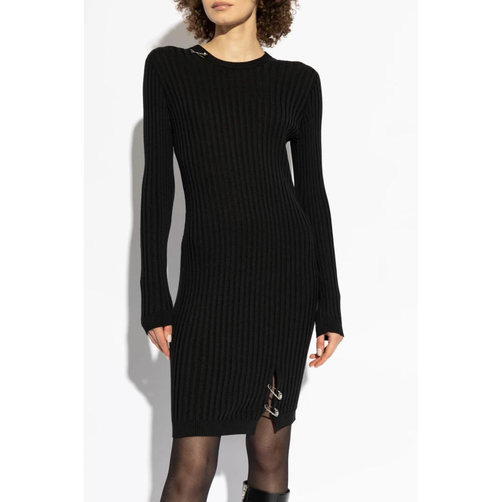 Versace Geribbelde jurk met decoratieve spelden Black Dames