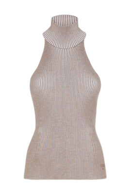 sleeveless-halter-top