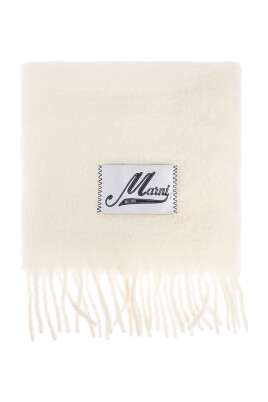 scarf-with-logo
