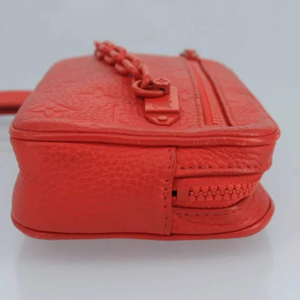 Louis Vuitton Vintage Pre-owned Leather clutches Red Dames
