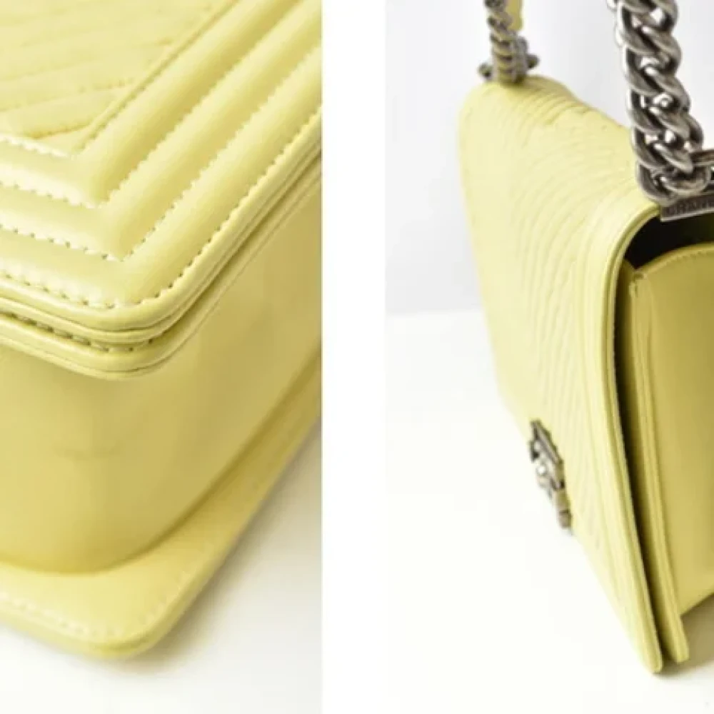 Chanel Vintage Pre-owned Fabric chanel-bags Yellow Dames