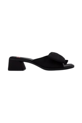 vega-sandal-collection
