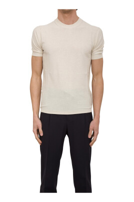 crew-neck-shirt-in-cream