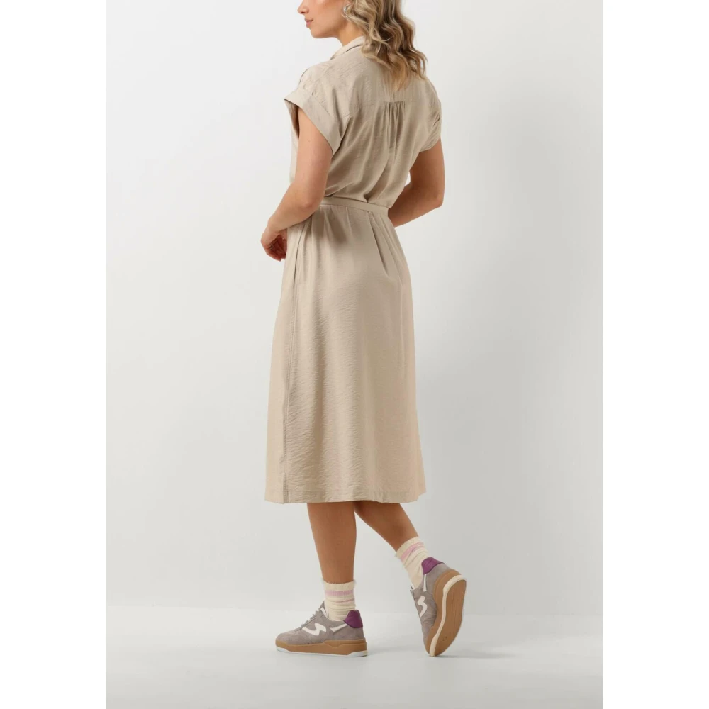 moss copenhagen Elegante Witte Midi Jurk Beige Dames