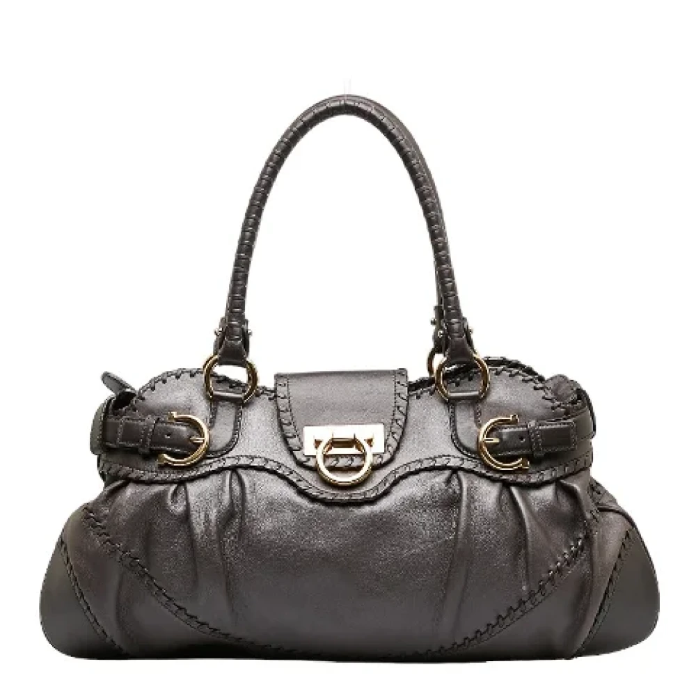 Salvatore Ferragamo Pre-owned Leather shoulder-bags Brown Dames