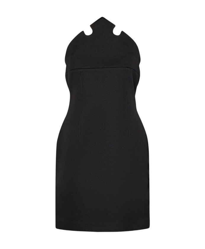 robe-noire-a-encolure-sculpturale