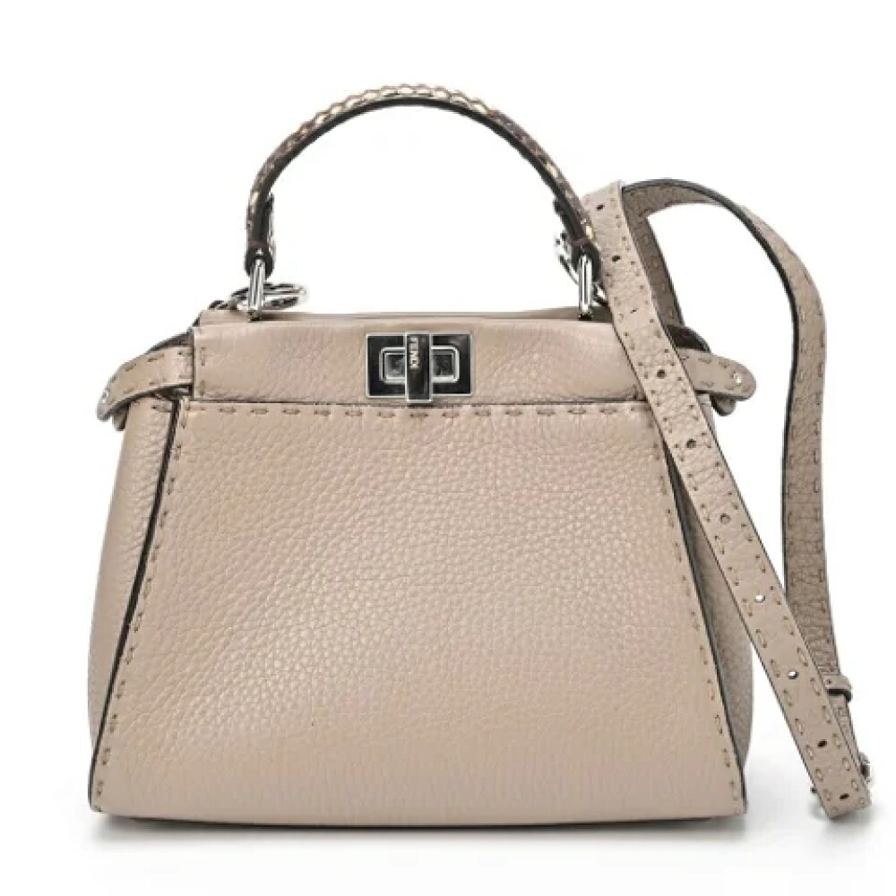 Fendi borse hotsell saldi online