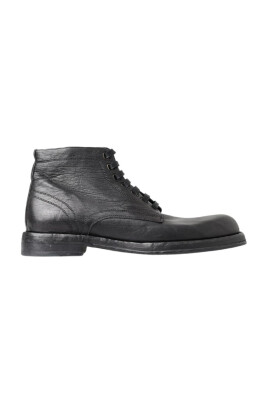 black-leather-lace-up-boots