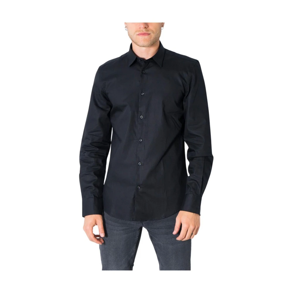 Antony Morato Men's Black Classic Fit Poplin Shirt Modells