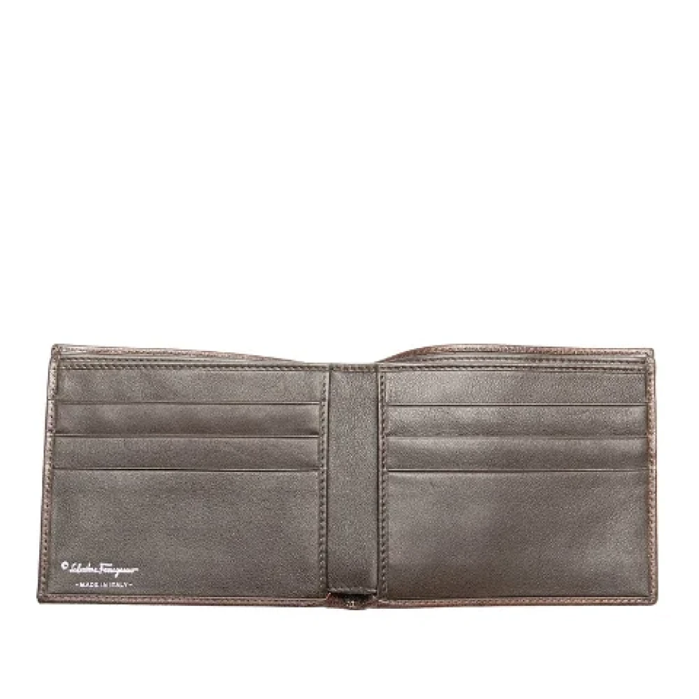 Salvatore Ferragamo Pre-owned Leather wallets Brown Dames