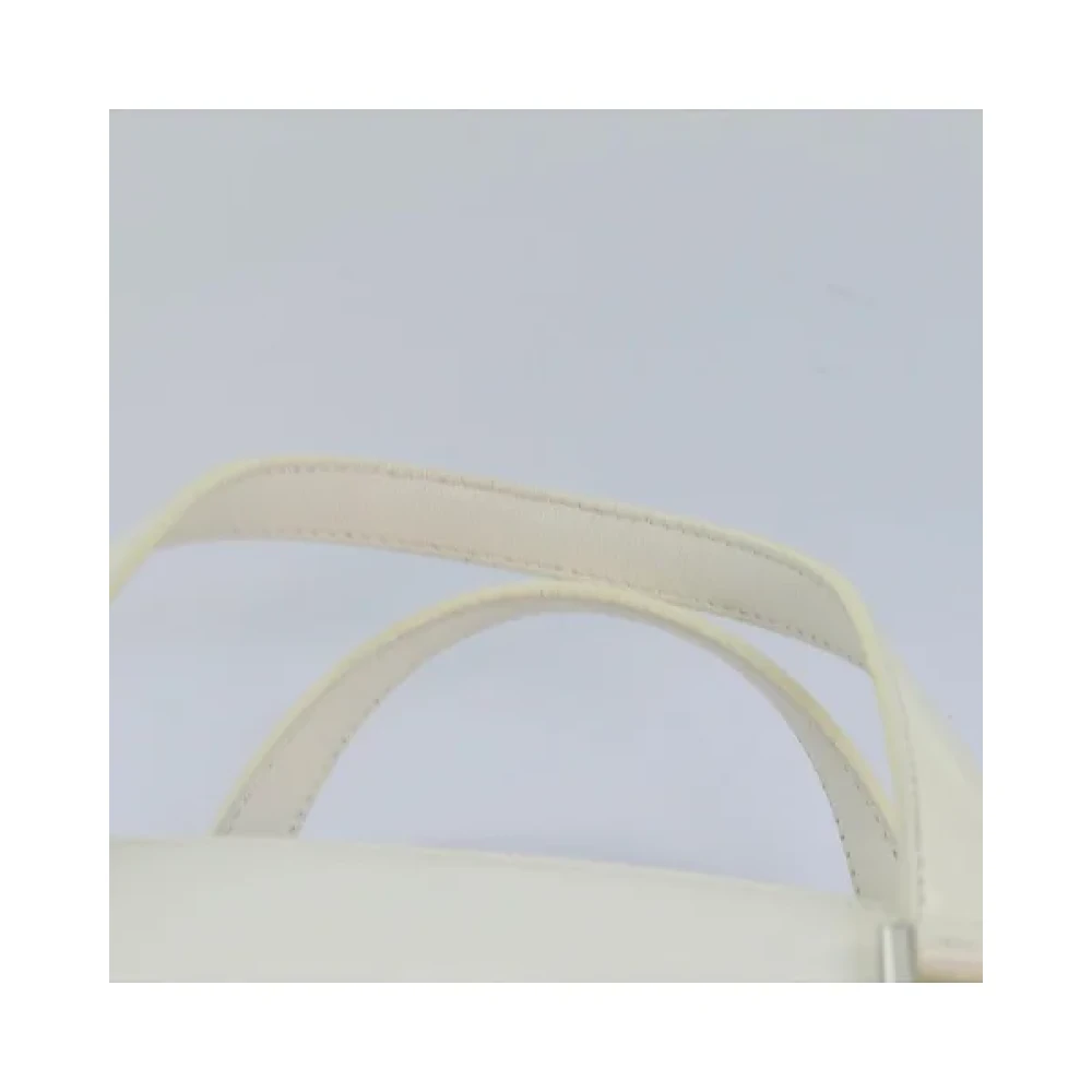 Burberry Vintage Pre-owned Fabric handbags Beige Dames
