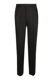 Chinos